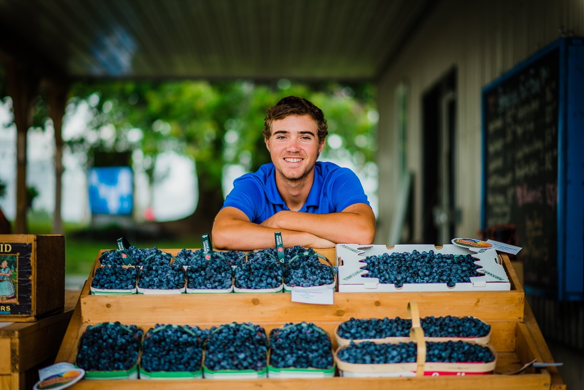 Ontario outdoor activities at Berrylicious Fruit Farm