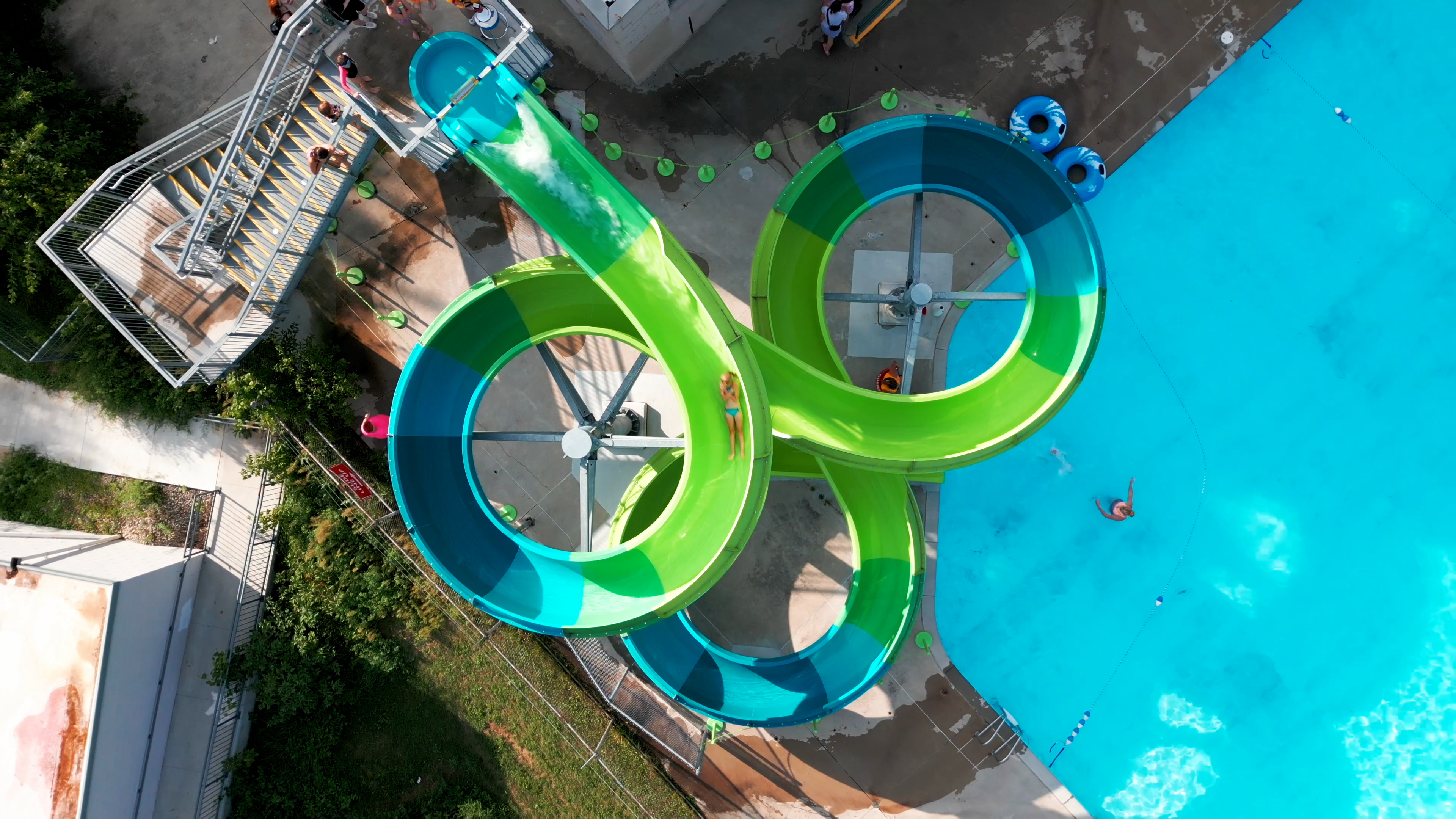 lake lisgar waterpark 186 foot slide