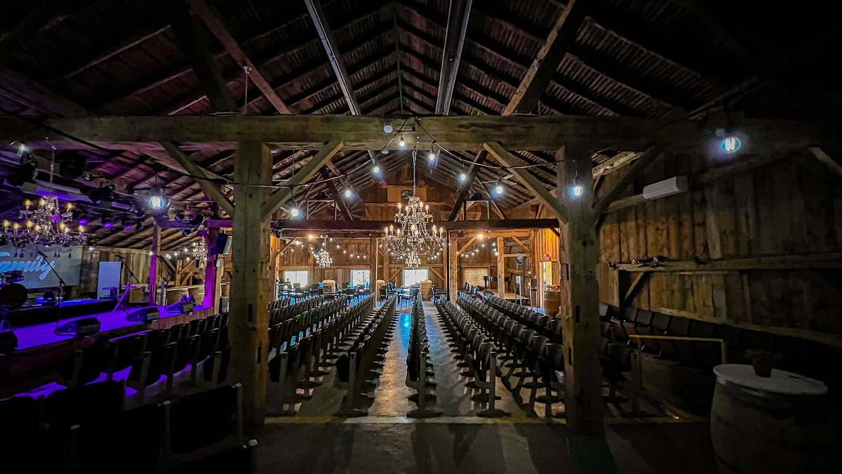 walters dinner theatre interior